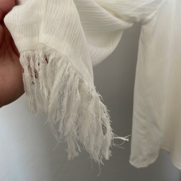 Band of Gypsies Fringe Lace White Throw on & Go Summer Top - Picture 4 of 7